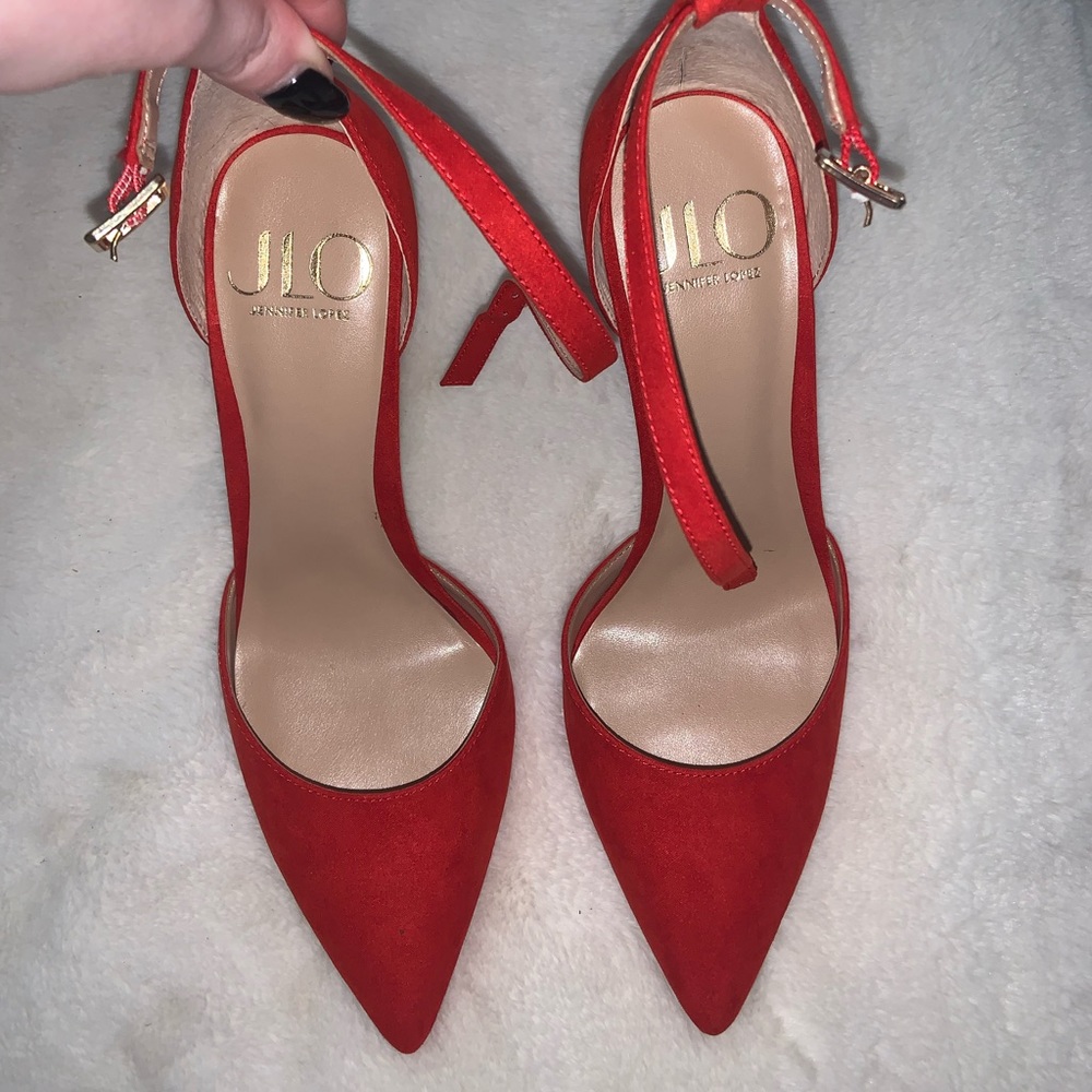 JLO red Gannon pumps